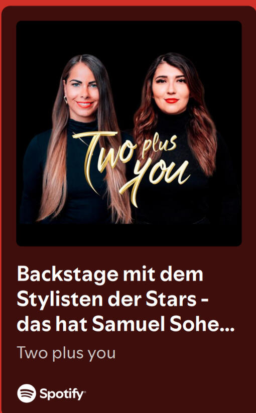 Podcast Appearance – „Two plus you“ (Backstage mit dem Stylisten der Stars) Samuel Sohebi als Podcast-Gast im Format „Two plus you“, spricht über seine Arbeit als Star-Stylist, Einblicke hinter die Kulissen der Modebranche und Erfahrungen mit internationalen Celebrities.